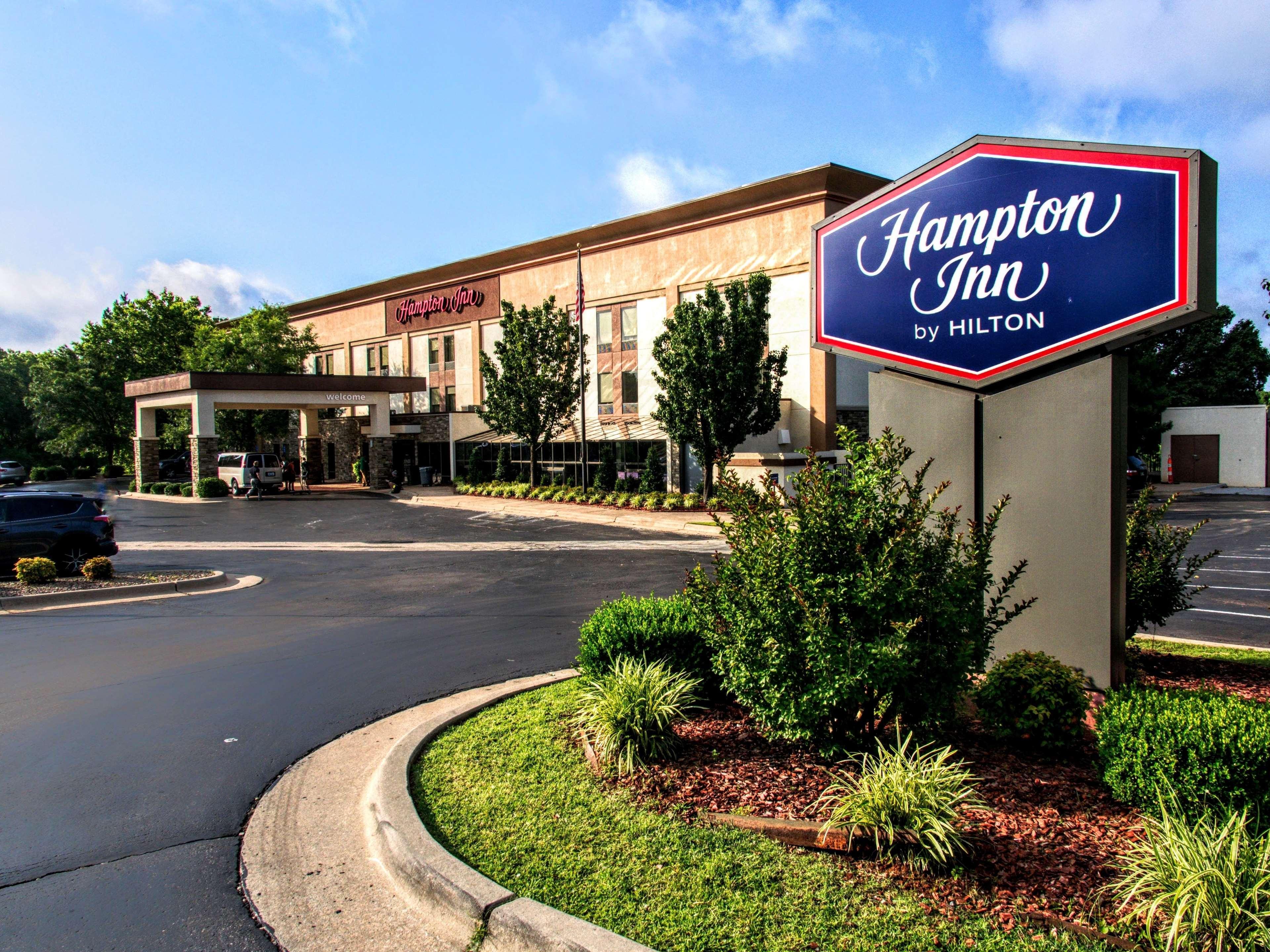 Hampton Inn Edmond Exterior foto